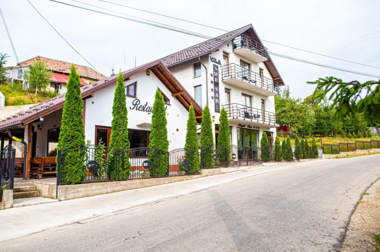 Hotel Vila Swe Sar Curtea de Argeş Exterior foto