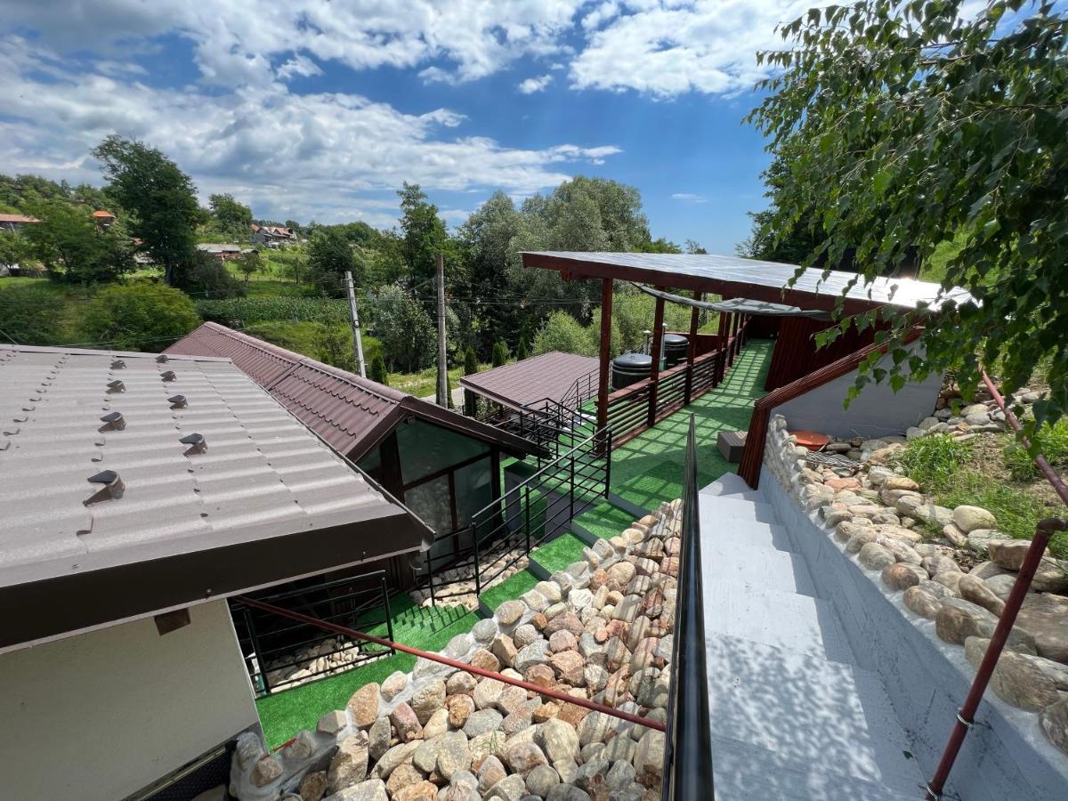Hotel Vila Swe Sar Curtea de Argeş Exterior foto